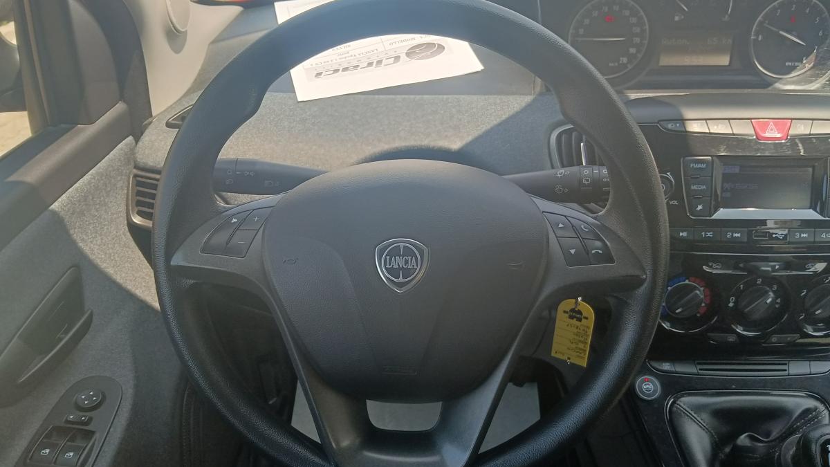 Lancia Y 1.2 69cv GPL Silver 781